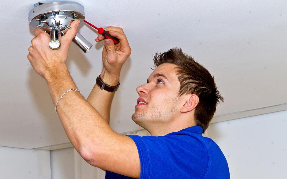 électricien installateur Lisses